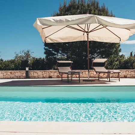 Bed & Breakfast Trullo Grace -trulli Anti' Charme & Relax