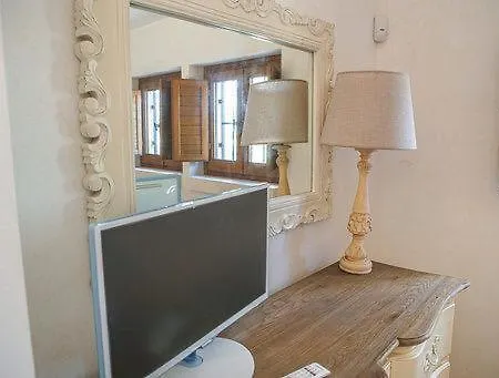 Bed & Breakfast Trullo Grace -trulli Anti' Charme & Relax Alberobello